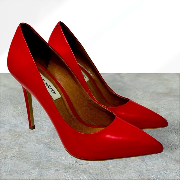 Steve Madden Shoes - Steve Madden Red Pointed Toe Stiletto Heels